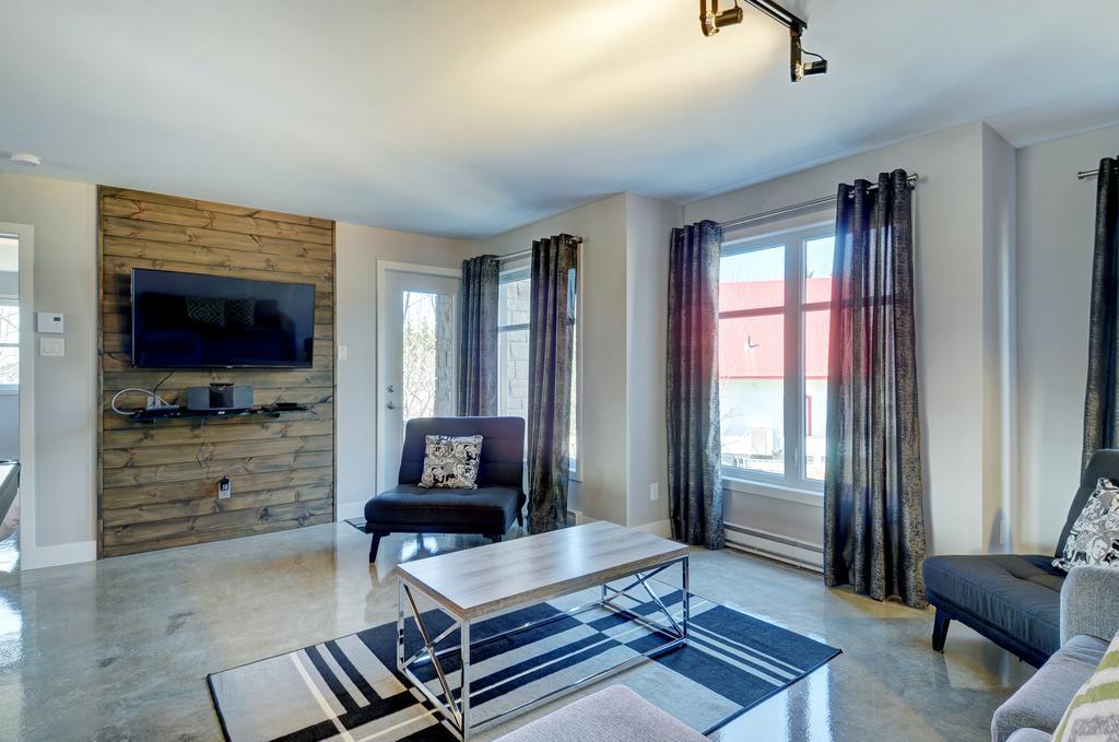 L'Express Apartamento Saint-Ferreol-les-Neiges Exterior foto